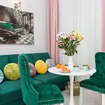 1 - Bedroom Apartment - Plac Na Groblach 19